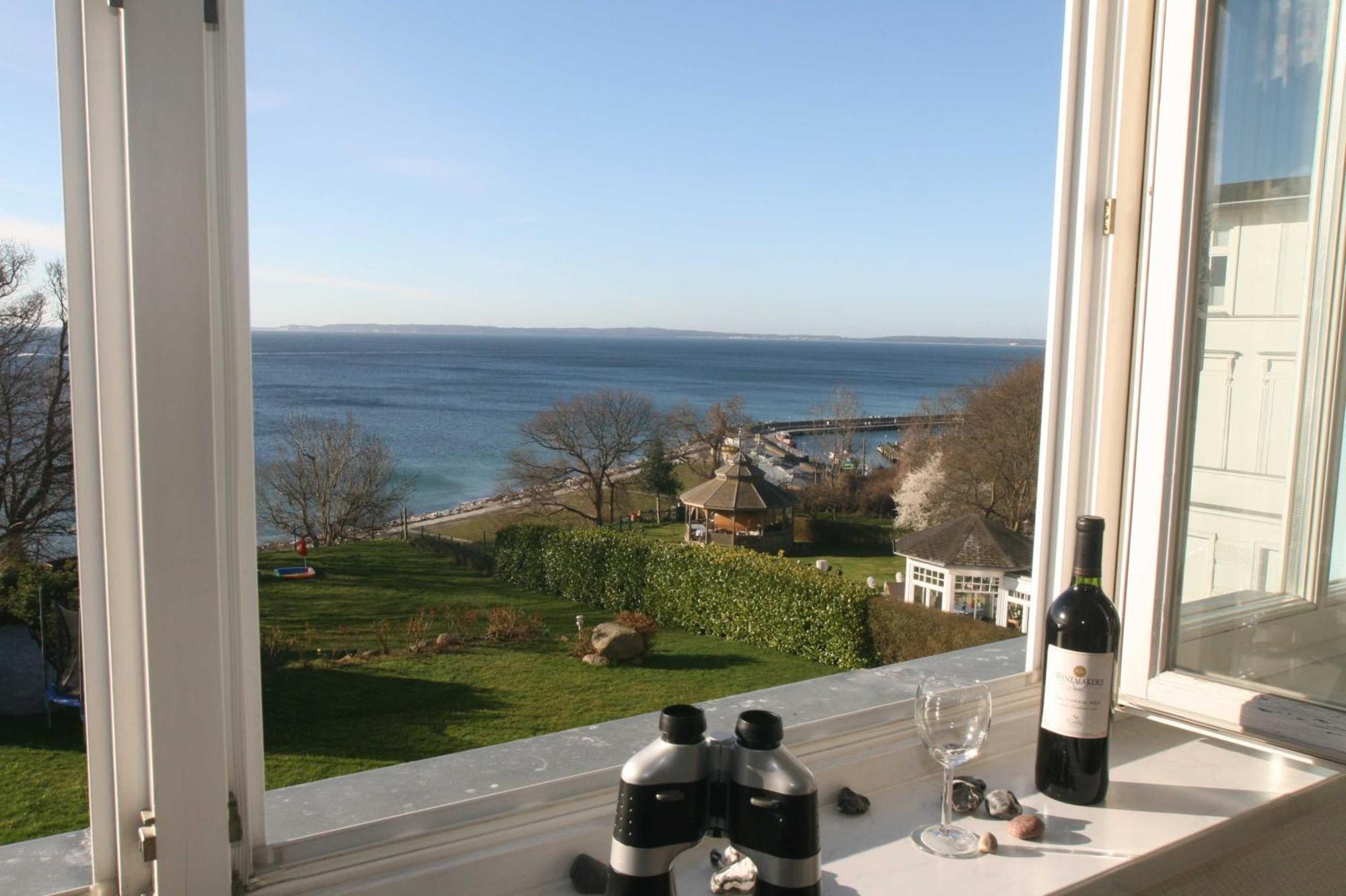 Villa Feodora - Das Haus Mit Dem Einzigartigen Seeblick Sassnitz Exterior photo